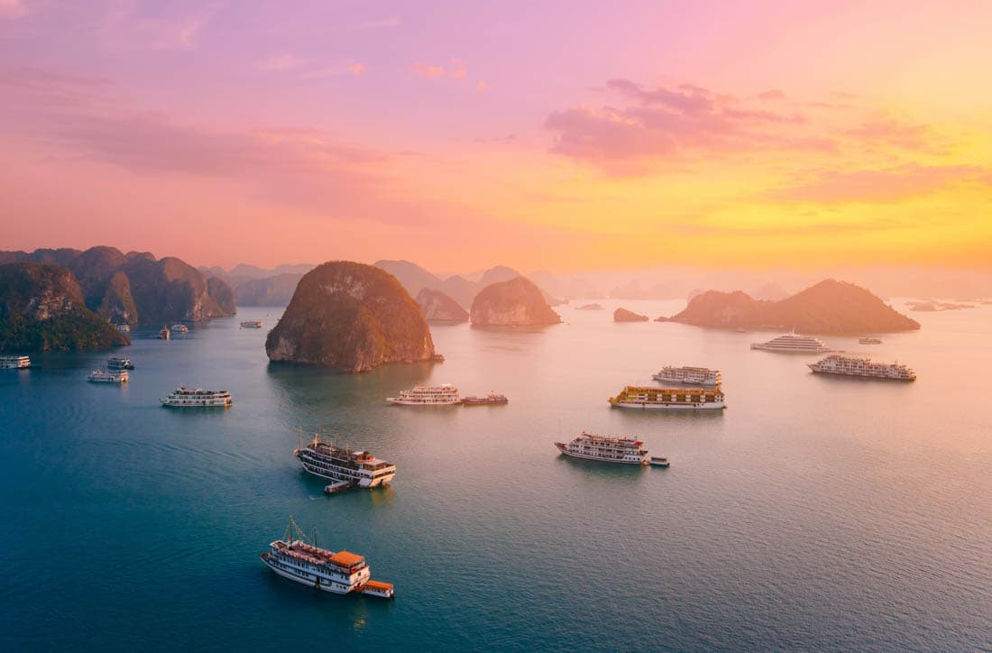 Croisière dans la baie d'Halong : tout ce qu'il faut savoir avant de réserver